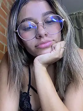 liahot69 online show from June 11, 3:37 am