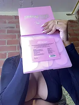 liahot69 online show from June 14, 2:24 am