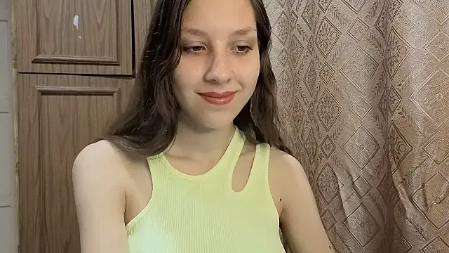 Snapshot of LahomaSassano chatting on November 19, 11:05 pm LahomaSassano online show from November 19, 11:05 pm