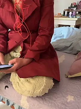 Snapshot of daaqnn chatting on November 6, 2:01 am daaqnn online show from November 6, 2:01 am