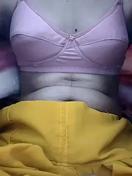 payalsaini06912 online show from November 27, 5:37 pm