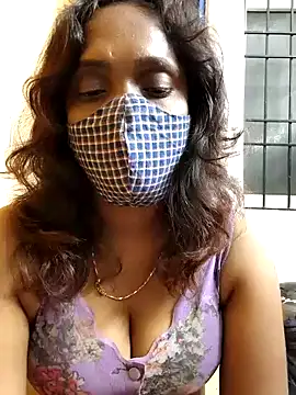 Queen-dhivya online show from December 20, 9:22 pm