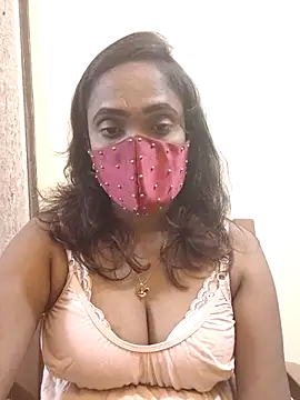 Queen-dhivya online show from February 19, 1:18 pm