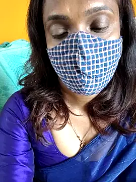 Queen-dhivya online show from March 26, 7:36 am