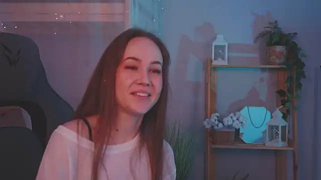 ElinVale online show from January 17, 11:26 am