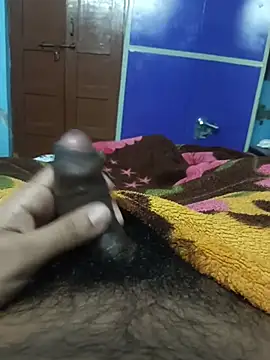 Snapshot of bearslove143 chatting on November 14, 8:18 pm bearslove143 online show from November 14, 8:18 pm