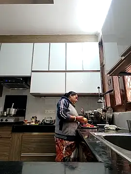 Snapshot of Hot-Sana2 chatting on November 25, 7:08 am Hot-Sana2 online show from November 25, 7:08 am