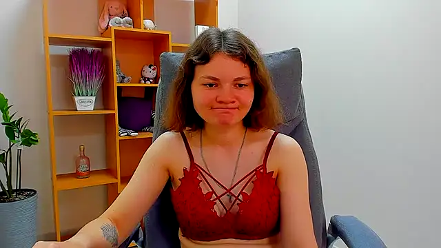 Snapshot of Stella-Maers chatting on June 18, 7:30 am Stella-Maers online show from June 18, 7:30 am