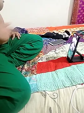 Snapshot of Lema-00 chatting on February 16, 10:06 pm Lema-00 online show from February 16, 10:06 pm