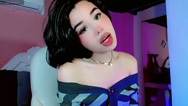 Snapshot of ClaudiaSophia chatting on November 10, 11:42 am ClaudiaSophia online show from November 10, 11:42 am