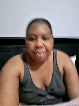 Snapshot of Bigpussyjuicylips chatting on July 21, 5:26 pm Bigpussyjuicylips online show from July 21, 5:26 pm