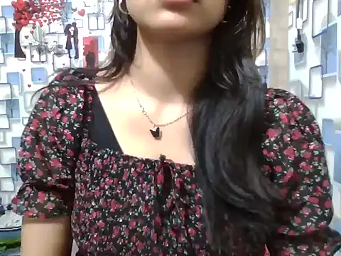 Snapshot of pragya_44 chatting on February 19, 4:03 pm pragya 44 online show from February 19, 4:03 pm