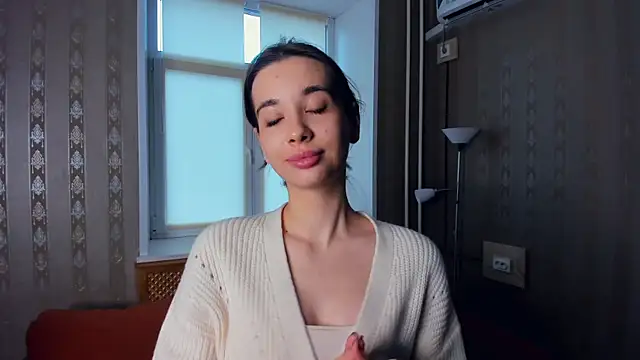 Snapshot of JacalynSchreiber chatting on November 9, 8:45 am JacalynSchreiber online show from November 9, 8:45 am