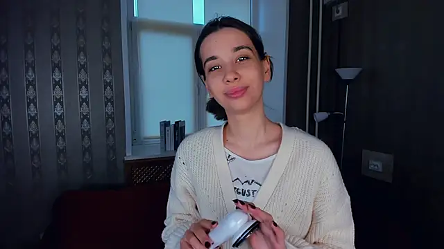 Snapshot of JacalynSchreiber chatting on November 11, 8:47 am JacalynSchreiber online show from November 11, 8:47 am