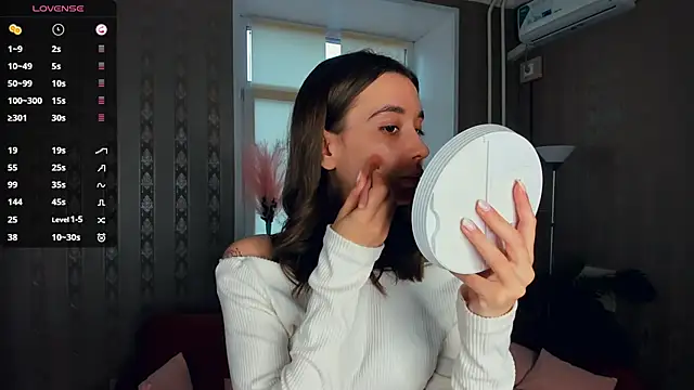 Snapshot of JacalynSchreiber chatting on November 30, 10:52 am JacalynSchreiber online show from November 30, 10:52 am