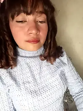 Snapshot of alexa_gom chatting on November 3, 7:59 pm alexa gom online show from November 3, 7:59 pm