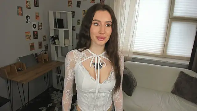 VvesssbZe online show from November 13, 8:46 am