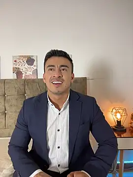 Snapshot of Chris_Clarck chatting on November 15, 7:21 pm Chris Clarck online show from November 15, 7:21 pm