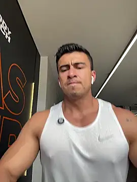 Chris Clarck online show from February 10, 5:28 pm