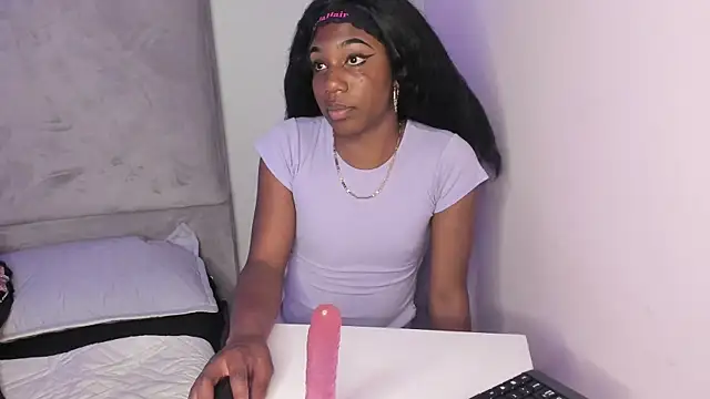 Shelsyissy online show from November 10, 8:30 pm