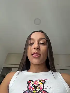 Brunettecollins05 online show from February 28, 8:54 pm