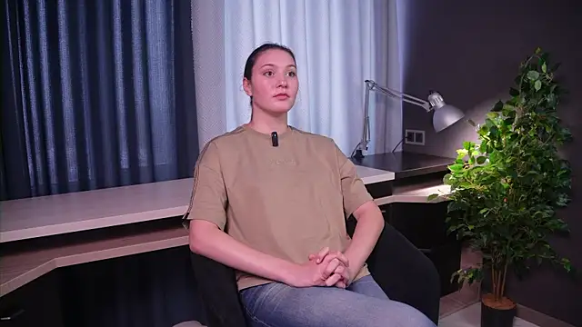 Snapshot of RubyZadroga chatting on November 5, 3:17 am RubyZadroga online show from November 5, 3:17 am