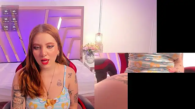 Snapshot of FiorellaRicci_ chatting on November 6, 12:17 pm FiorellaRicci online show from November 6, 12:17 pm