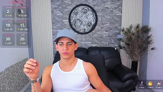 Snapshot of neithan__ chatting on November 3, 11:33 am neithan   online show from November 3, 11:33 am