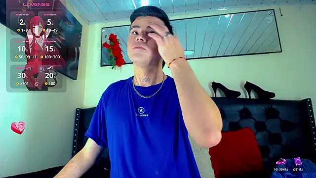 Snapshot of Sebastian_Loaiza chatting on November 4, 5:56 pm Sebastian Loaiza online show from November 4, 5:56 pm