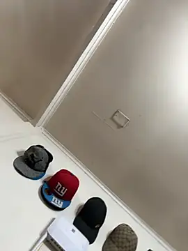 Elpichulotote20 online show from November 3, 2:24 am