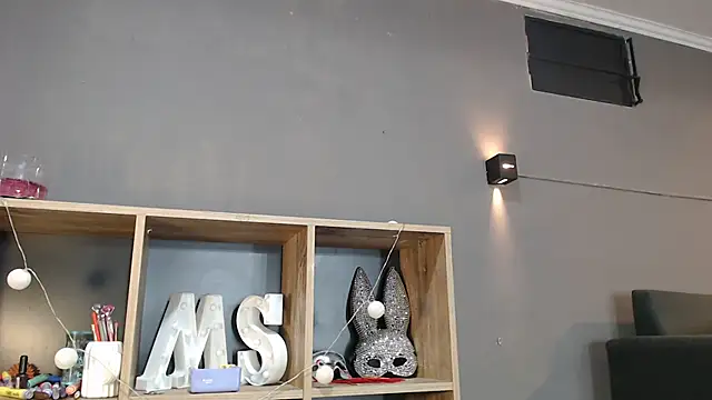 mickystrumia23 online show from May 1, 4:11 pm