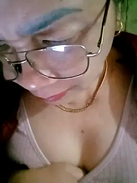 small-house123 online show from February 13, 2:18 am