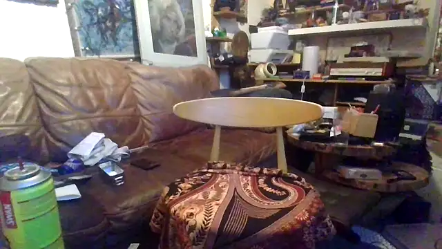 jigglethaypussi online show from January 9, 1:41 am