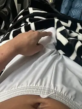 Snapshot of BigDickAmo chatting on November 11, 7:41 am BigDickAmo online show from November 11, 7:41 am