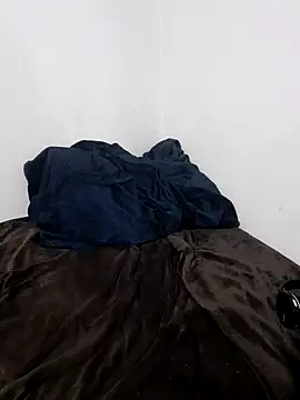 Snapshot of erikanoctis chatting on November 1, 7:21 am erikanoctis online show from November 1, 7:21 am