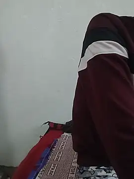 Snapshot of baby_Cpl21 chatting on December 5, 2:31 am baby Cpl21 online show from December 5, 2:31 am