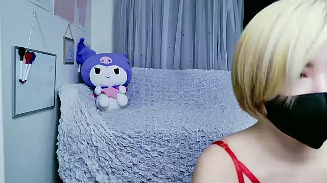 Snapshot of yuria_75075000 chatting on November 17, 12:55 pm yuria 75075000 online show from November 17, 12:55 pm