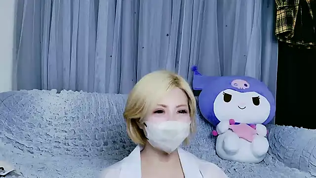 Snapshot of yuria_75075000 chatting on November 19, 2:39 pm yuria 75075000 online show from November 19, 2:39 pm