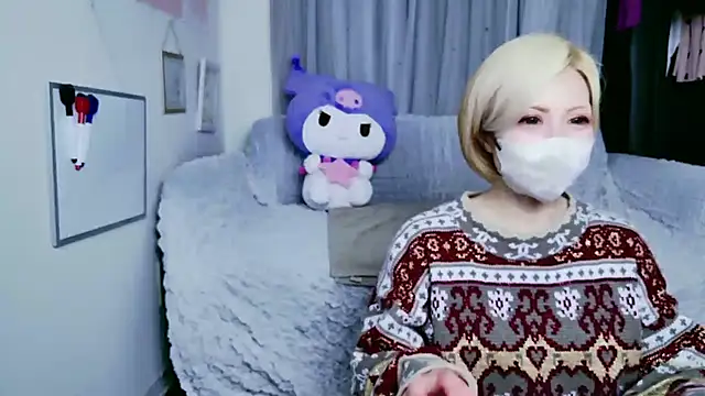 Snapshot of yuria_75075000 chatting on November 23, 11:32 am yuria 75075000 online show from November 23, 11:32 am