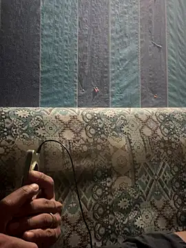 Snapshot of Robiwahyudi12345 chatting on December 17, 5:19 pm Robiwahyudi12345 online show from December 17, 5:19 pm