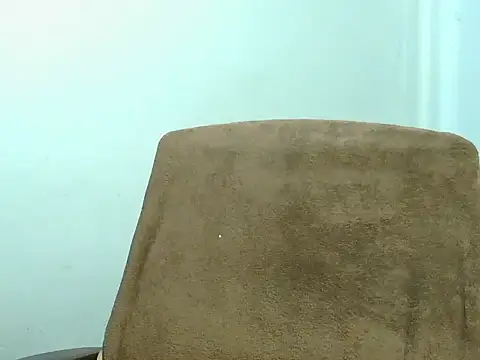 Snapshot of roja-1 chatting on November 28, 4:15 am roja-1 online show from November 28, 4:15 am