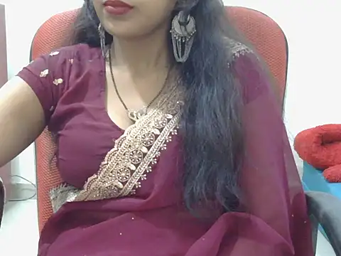 Snapshot of roja-1 chatting on November 29, 1:03 pm roja-1 online show from November 29, 1:03 pm