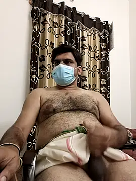 Snapshot of funnyboy_069 chatting on November 16, 8:14 pm funnyboy 069 online show from November 16, 8:14 pm