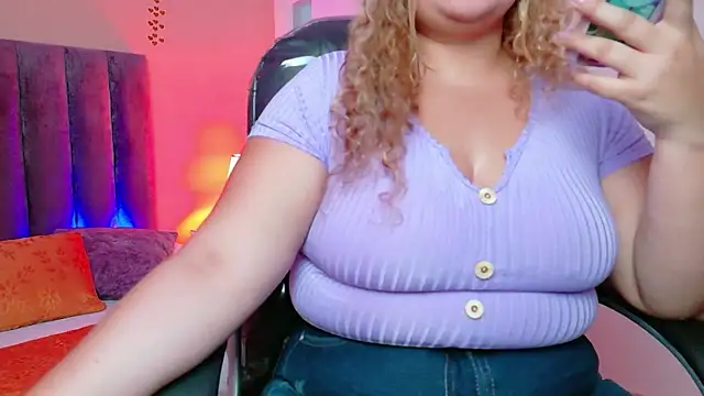 Sweet Rosee  online show from November 25, 1:44 pm