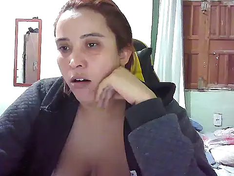 Snapshot of BIADELICIA1 chatting on November 12, 8:37 am BIADELICIA1 online show from November 12, 8:37 am