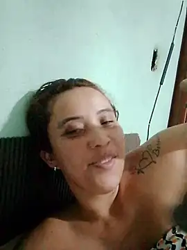 Snapshot of BIADELICIA1 chatting on December 1, 12:15 am BIADELICIA1 online show from December 1, 12:15 am