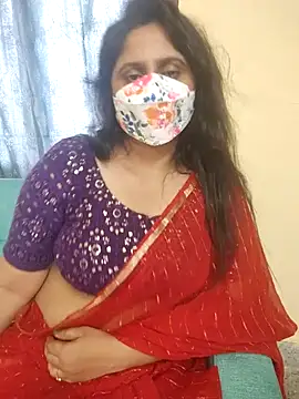 Snapshot of mouni499 chatting on November 8, 10:26 am mouni499 online show from November 8, 10:26 am