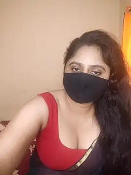 Snapshot of mouni499 chatting on June 12, 10:25 am mouni499 online show from June 12, 10:25 am