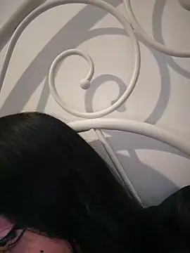 JIORYOvO online show from June 28, 12:27 am