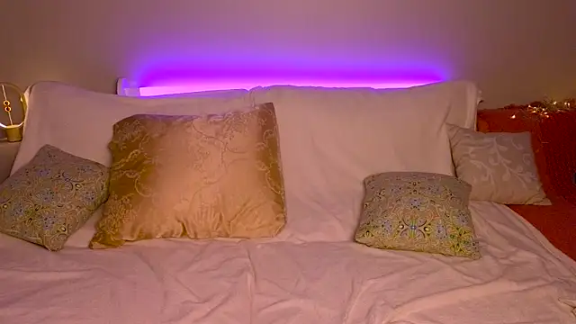 Snapshot of lexmclovin chatting on March 15, 8:59 pm lexmclovin online show from March 15, 8:59 pm